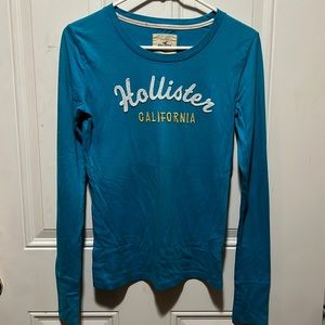 Teal Colored Hollister Long Sleeved T-Shirt Size M